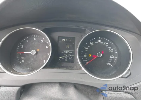 2015 Volkswagen Jetta 1.8T Se z USA, uszkodzony, nr VIN 3VWD17AJ0FM237993